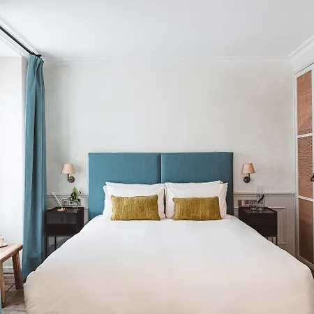 Hoy - Yoga Hotel Paris