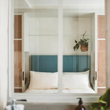 Hoy - Yoga Hotel Paris