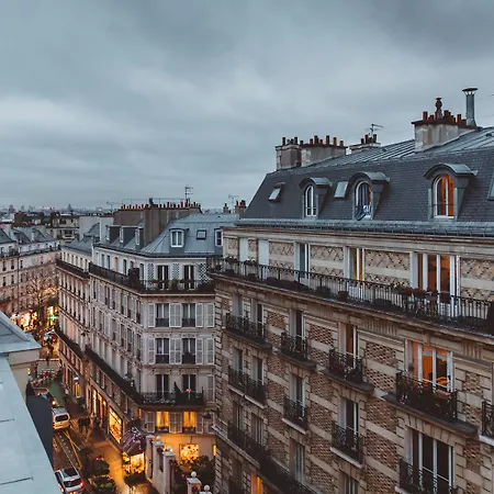 Hoy - Yoga 4* Paris