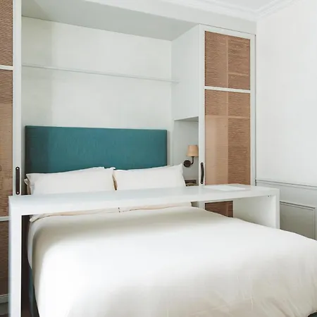 Szálloda Hoy - Yoga Párizs