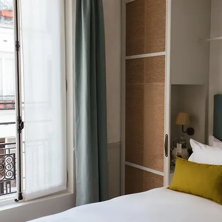 Hoy - Yoga 4* Paris